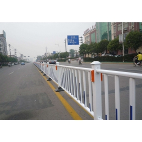 汕尾市市政道路护栏工程